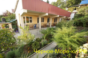 Гостевой дом «У Богдана» в Якорной щели по ул. Главная, 83