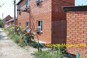 Частный сектор «Жильё у моря» в Ейске по ул. Пролетарская, 59